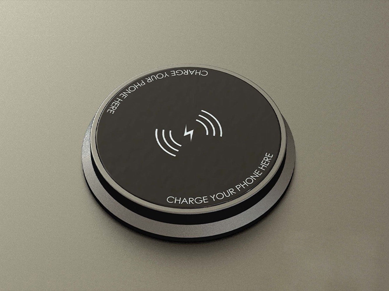 AirMag Silver with Black Glass